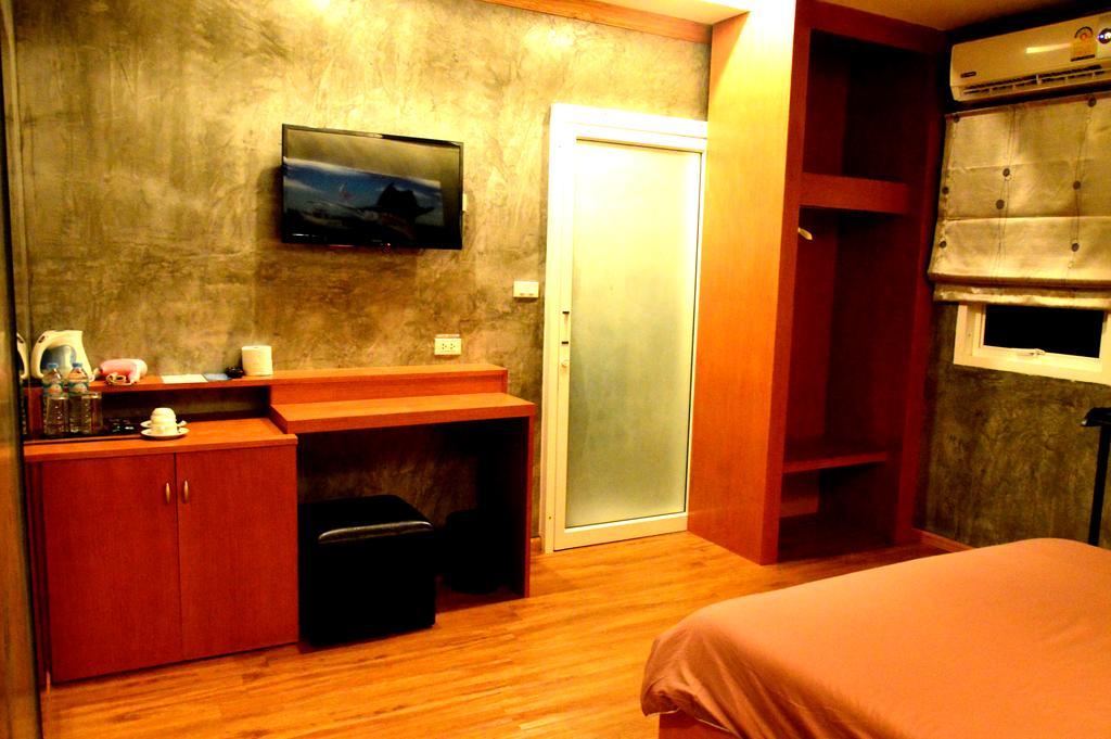 Chaphone Guesthouse Пхукет Экстерьер фото