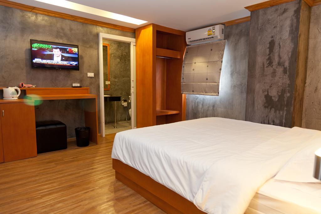 Chaphone Guesthouse Пхукет Номер фото